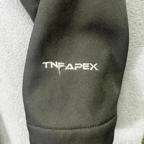 The North Face Apex Barrier SoftShell Jacket Coat Womens S waterproof Black - Picture 2 of 8